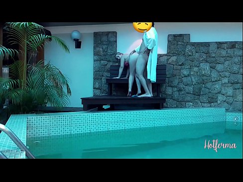 ❤️ Bulla ancillam ad piscinam invitat, sed fervido resistere non potuit Sex video  at la.hochu-sex-tomsk.ru