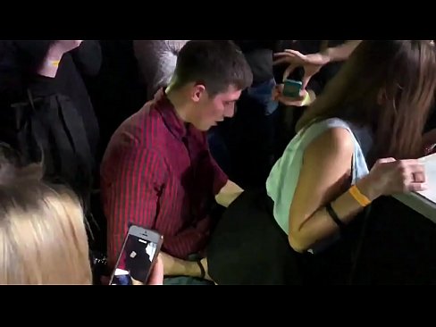 ❤️ Verus sexus in nightclub Russian. XVIII annos Russian puella in ano ac debent futui in nightclub Sex video  at la.hochu-sex-tomsk.ru